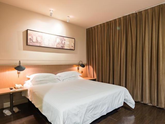 Jinjiang Inn Nanjing Road Pedestrian Streeteast Asia Hotel Shanghai Luaran gambar
